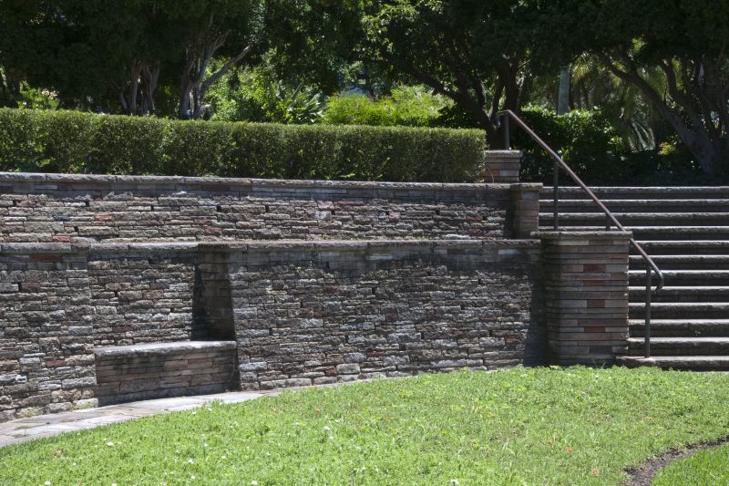 Retaining Wall Finish