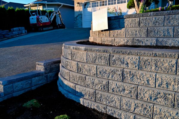 Stone Retaining Wall Repair in Arlington